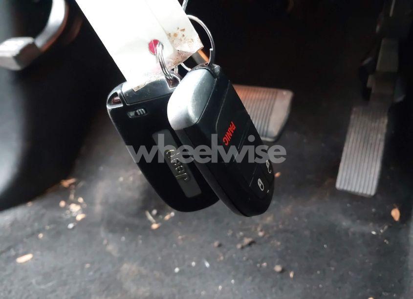 Photo 11 of 2015 Jeep Grand CHEROKEE LAREDO (VIN 1C4RJFAG1FC844574)