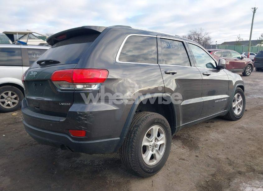 Photo 4 of 2015 Jeep Grand CHEROKEE LAREDO (VIN 1C4RJFAG1FC844574)