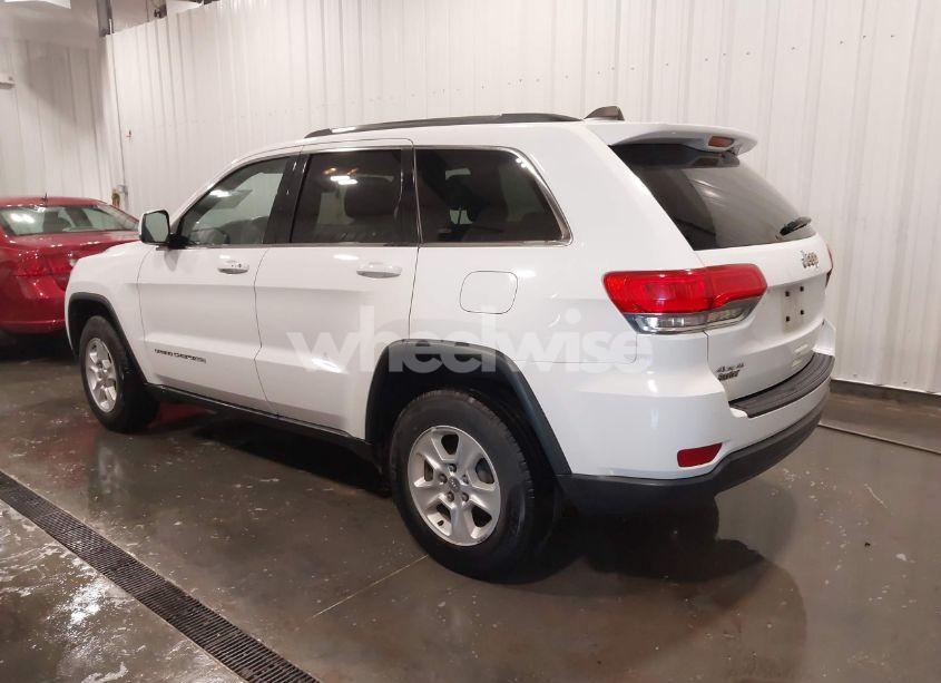 Photo 3 of 2016 Jeep Grand CHEROKEE LAREDO (VIN 1C4RJFAG1GC414111)