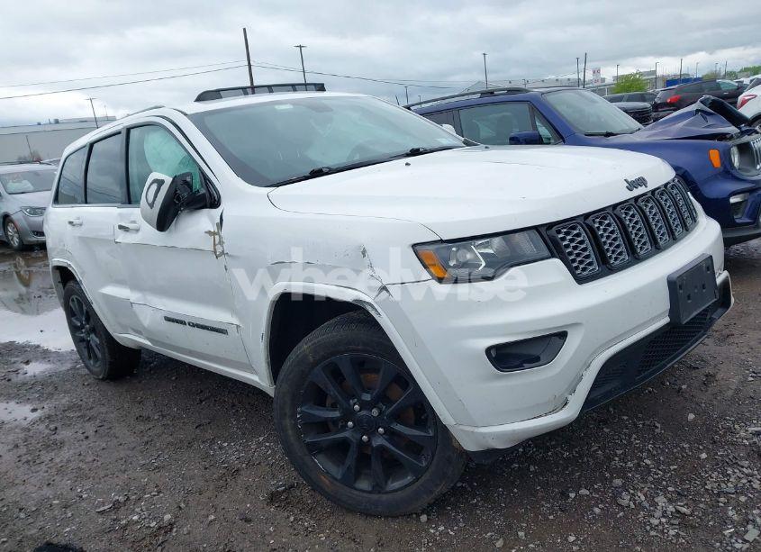 2017 Jeep Grand CHEROKEE ALTITUDE 4X4 (VIN 1C4RJFAG1HC758507) main photo