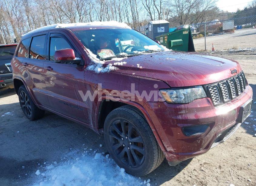 2017 Jeep Grand CHEROKEE ALTITUDE 4X4 (VIN 1C4RJFAG1HC781902) main photo