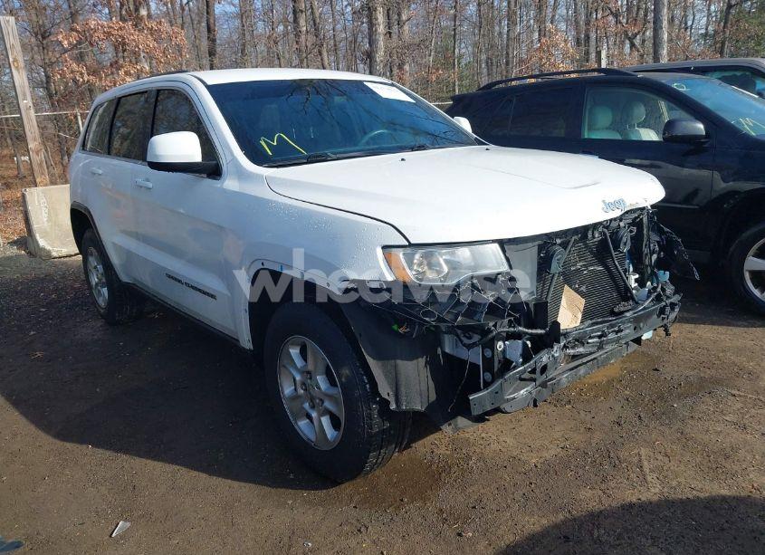 2017 Jeep Grand CHEROKEE LAREDO 4X4 (VIN 1C4RJFAG1HC818382) main photo