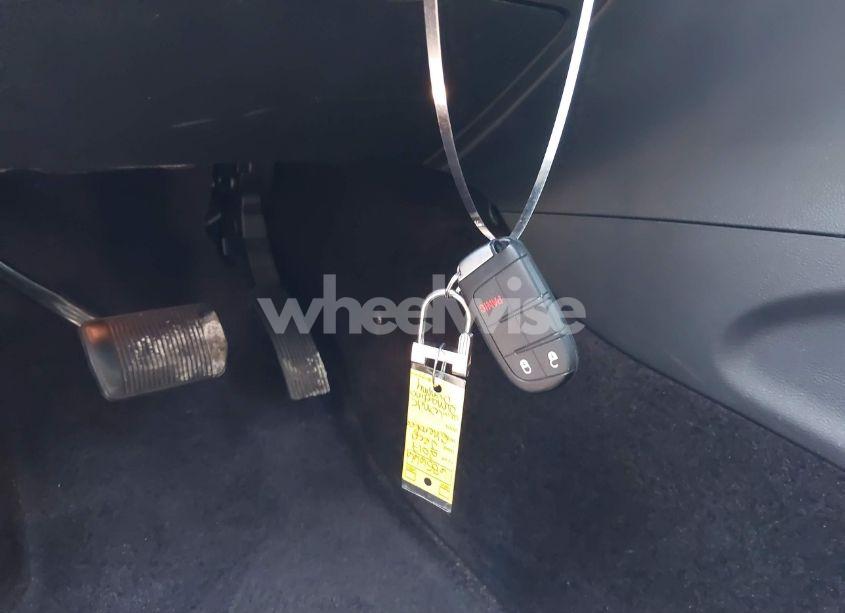 Photo 11 of 2017 Jeep Grand CHEROKEE LAREDO 4X4 (VIN 1C4RJFAG1HC818382)