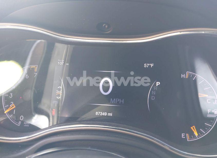 Photo 7 of 2017 Jeep Grand CHEROKEE LAREDO 4X4 (VIN 1C4RJFAG1HC818382)