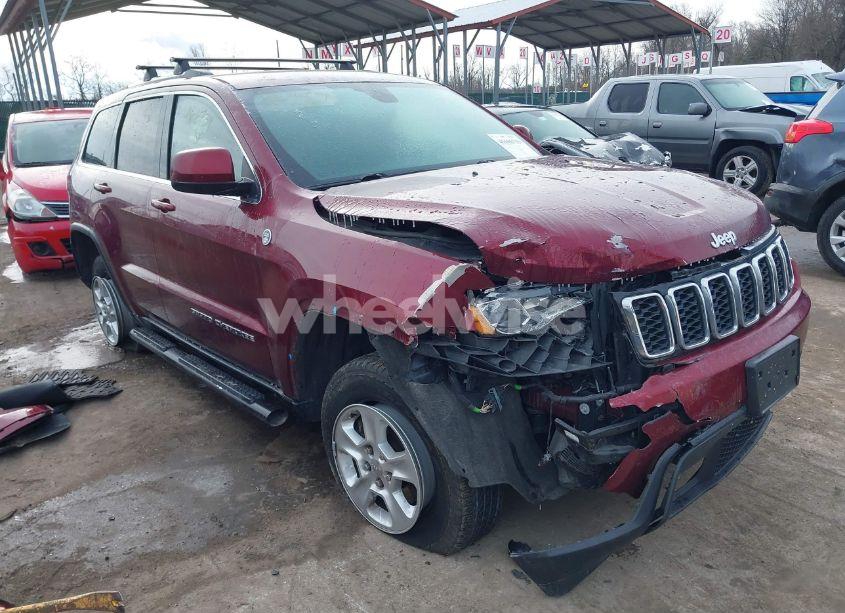 2017 Jeep Grand CHEROKEE LAREDO 4X4 (VIN 1C4RJFAG1HC844965) main photo