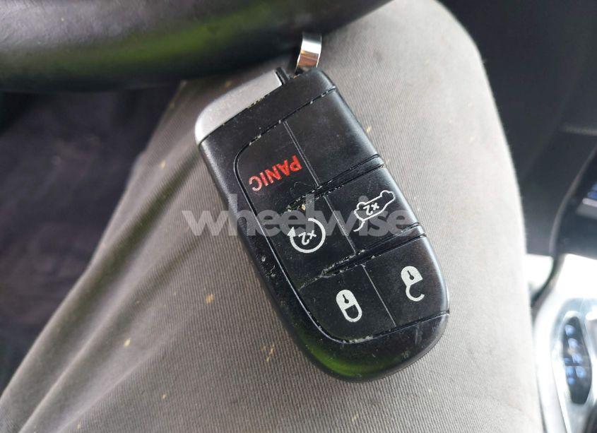 Photo 11 of 2017 Jeep Grand CHEROKEE ALTITUDE 4X4 (VIN 1C4RJFAG1HC866674)