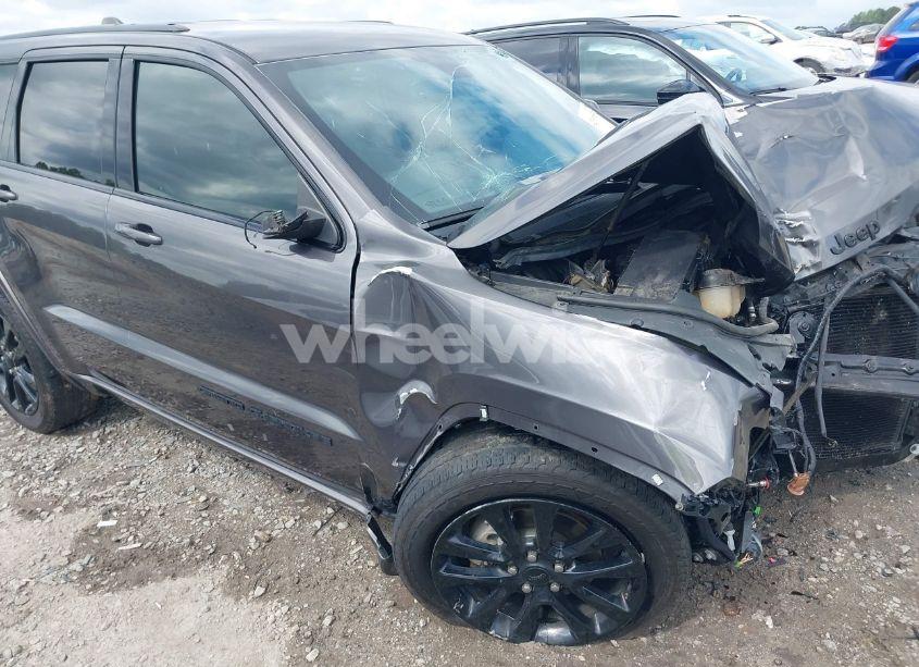 Photo 18 of 2017 Jeep Grand CHEROKEE ALTITUDE 4X4 (VIN 1C4RJFAG1HC866674)