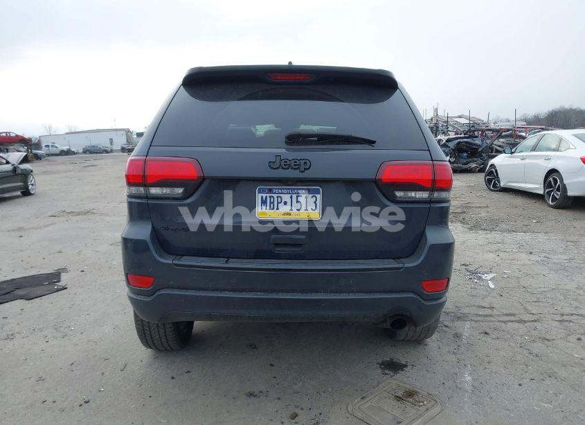 Photo 15 of 2017 Jeep Grand CHEROKEE ALTITUDE 4X4 (VIN 1C4RJFAG1HC894362)