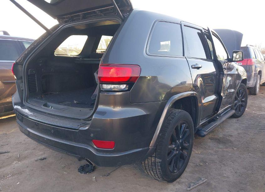 Photo 4 of 2017 Jeep Grand CHEROKEE ALTITUDE 4X4 (VIN 1C4RJFAG1HC910012)