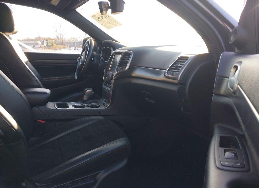 Photo 5 of 2017 Jeep Grand CHEROKEE ALTITUDE 4X4 (VIN 1C4RJFAG1HC910012)