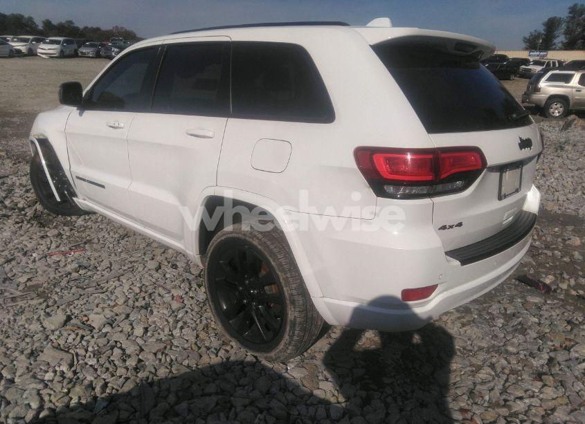 Photo 3 of 2018 Jeep Grand CHEROKEE ALTITUDE 4X4 (VIN 1C4RJFAG1JC119579)