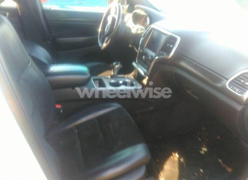 Photo 5 of 2018 Jeep Grand CHEROKEE ALTITUDE 4X4 (VIN 1C4RJFAG1JC119579)