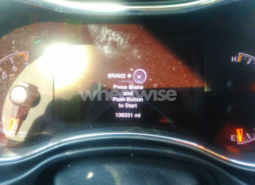 Photo 7 of 2018 Jeep Grand CHEROKEE ALTITUDE 4X4 (VIN 1C4RJFAG1JC119579)