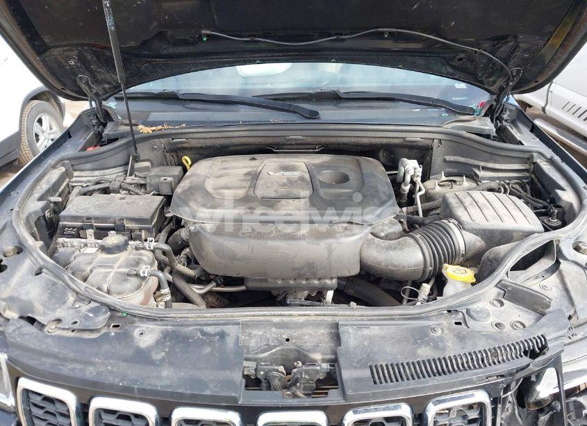 Photo 10 of 2018 Jeep Grand CHEROKEE LAREDO E 4X4 (VIN 1C4RJFAG1JC146927)