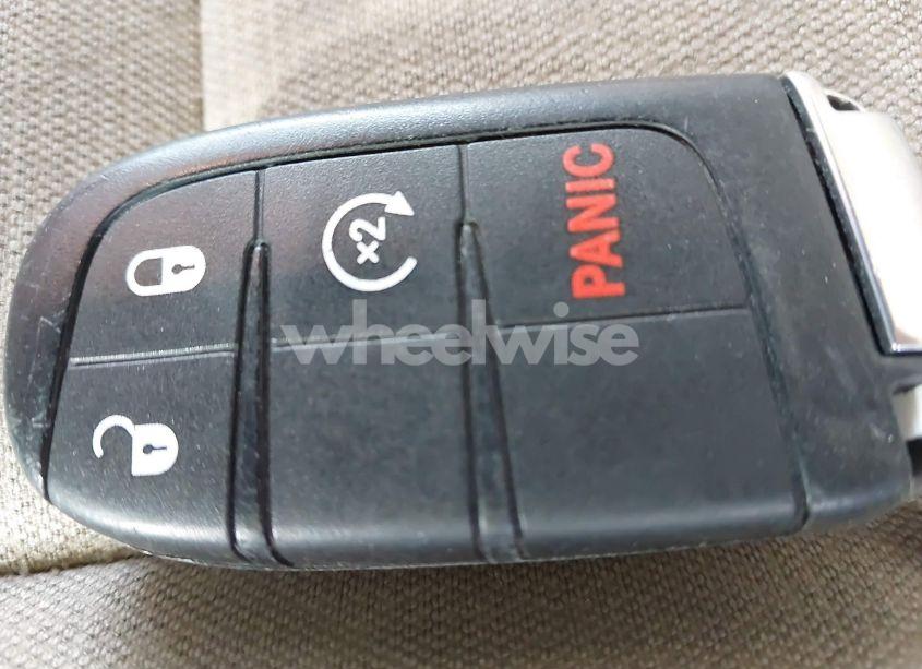 Photo 11 of 2018 Jeep Grand CHEROKEE LAREDO E 4X4 (VIN 1C4RJFAG1JC146927)