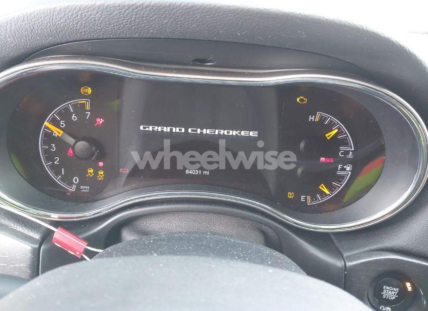 Photo 7 of 2018 Jeep Grand CHEROKEE LAREDO E 4X4 (VIN 1C4RJFAG1JC200226)