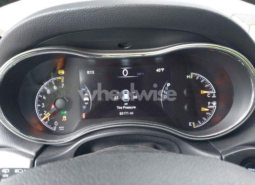 Photo 7 of 2018 Jeep Grand CHEROKEE ALTITUDE 4X4 (VIN 1C4RJFAG1JC295239)