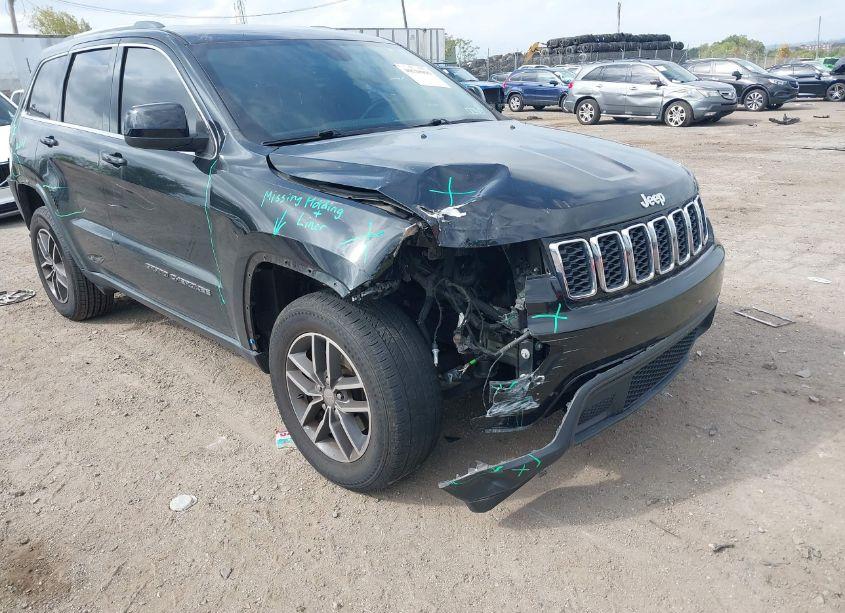 Photo 6 of 2018 Jeep Grand CHEROKEE LAREDO E 4X4 (VIN 1C4RJFAG1JC351728)