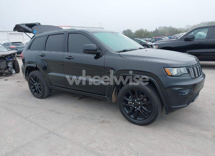 2018 Jeep Grand CHEROKEE ALTITUDE 4X4 (VIN 1C4RJFAG1JC357321) main photo