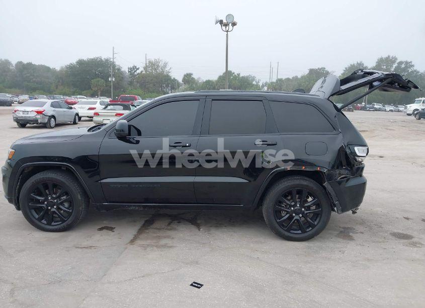 Photo 14 of 2018 Jeep Grand CHEROKEE ALTITUDE 4X4 (VIN 1C4RJFAG1JC357321)