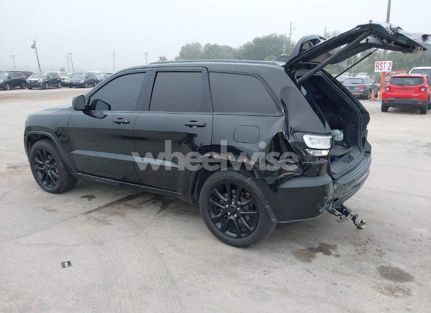 Photo 3 of 2018 Jeep Grand CHEROKEE ALTITUDE 4X4 (VIN 1C4RJFAG1JC357321)