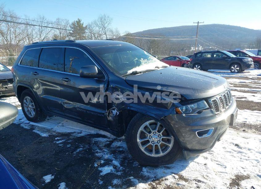 Photo 13 of 2018 Jeep Grand CHEROKEE LAREDO E 4X4 (VIN 1C4RJFAG1JC507475)