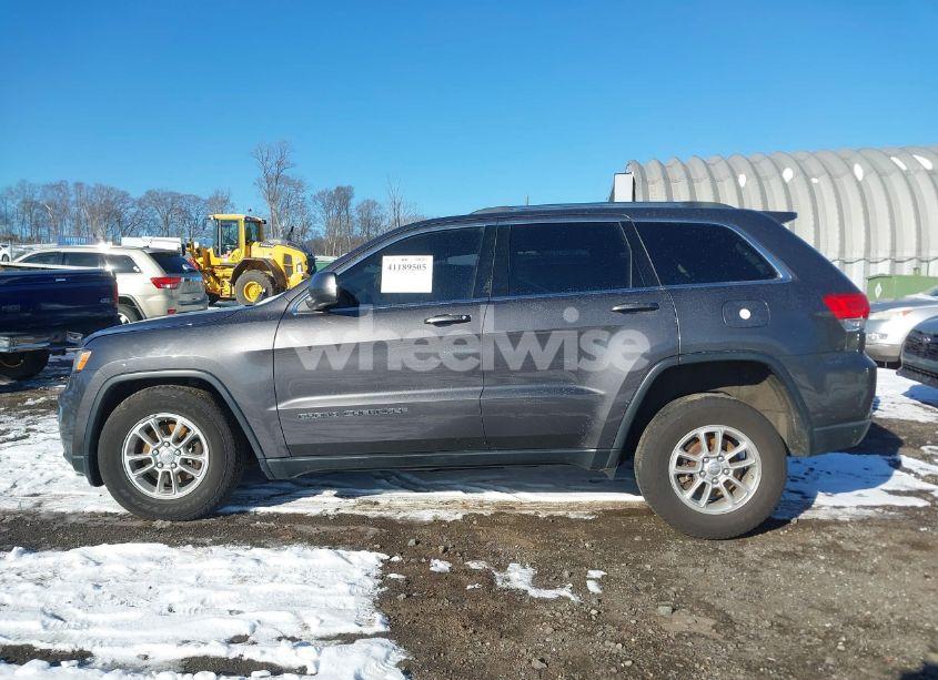 Photo 14 of 2018 Jeep Grand CHEROKEE LAREDO E 4X4 (VIN 1C4RJFAG1JC507475)