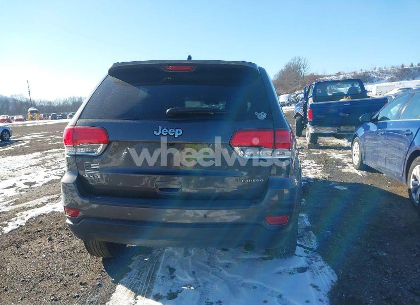 Photo 16 of 2018 Jeep Grand CHEROKEE LAREDO E 4X4 (VIN 1C4RJFAG1JC507475)