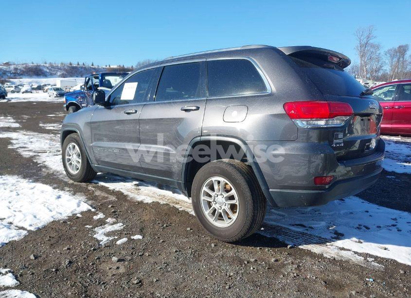 Photo 3 of 2018 Jeep Grand CHEROKEE LAREDO E 4X4 (VIN 1C4RJFAG1JC507475)