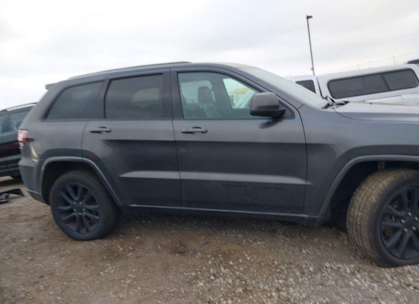 Photo 14 of 2019 Jeep Grand CHEROKEE ALTITUDE 4X4 (VIN 1C4RJFAG1KC546164)