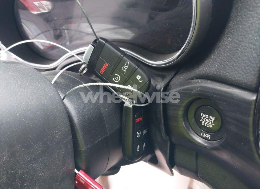 Photo 11 of 2019 Jeep Grand CHEROKEE ALTITUDE 4X4 (VIN 1C4RJFAG1KC694590)