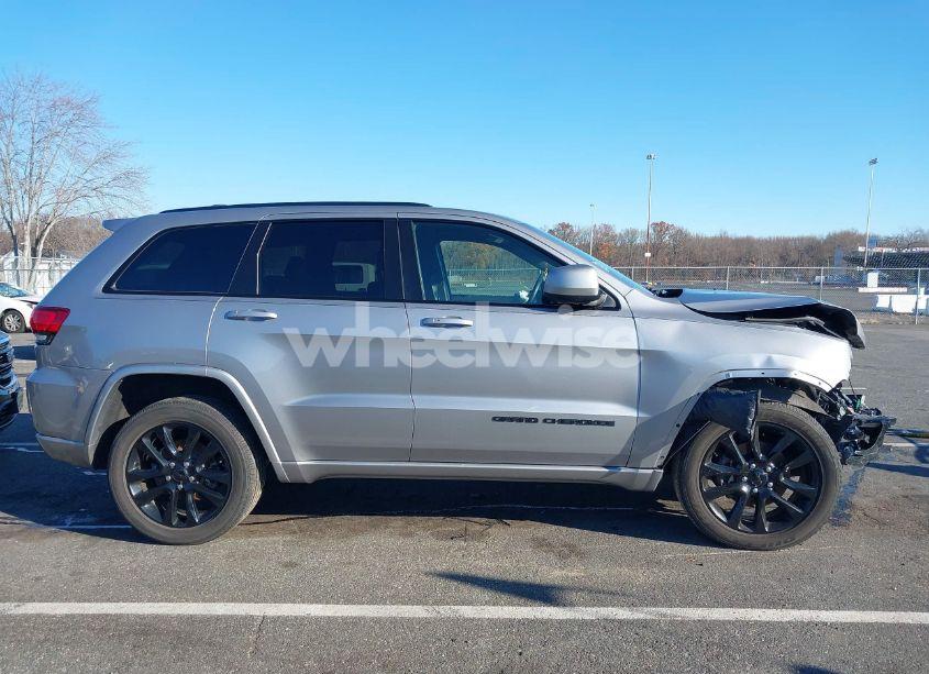 Photo 13 of 2020 Jeep Grand CHEROKEE ALTITUDE 4X4 (VIN 1C4RJFAG1LC415317)