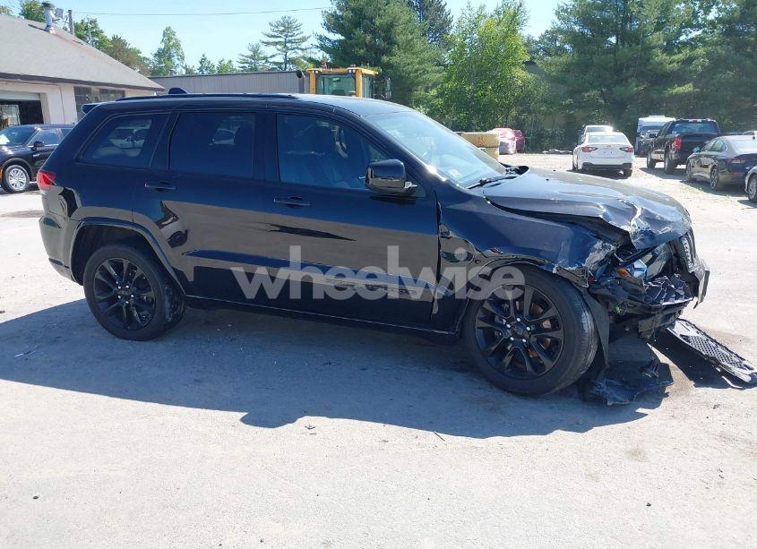 2020 Jeep Grand CHEROKEE ALTITUDE 4X4 (VIN 1C4RJFAG1LC445191) main photo