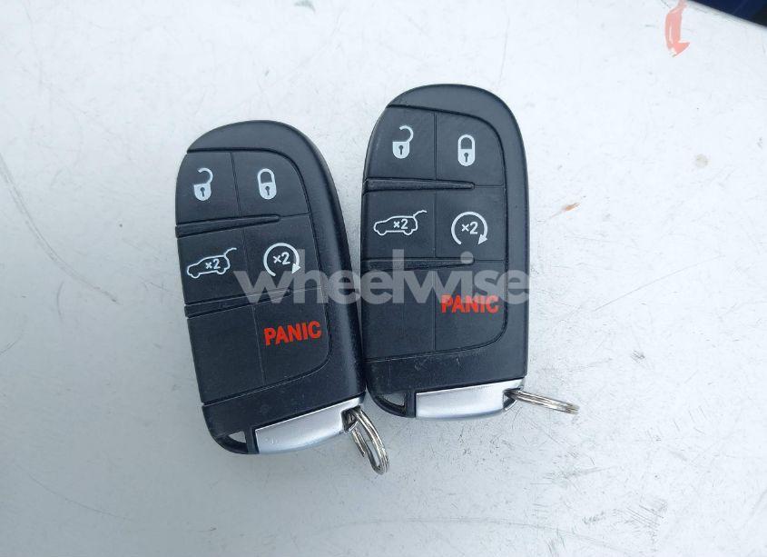 Photo 11 of 2020 Jeep Grand CHEROKEE ALTITUDE 4X4 (VIN 1C4RJFAG1LC445191)