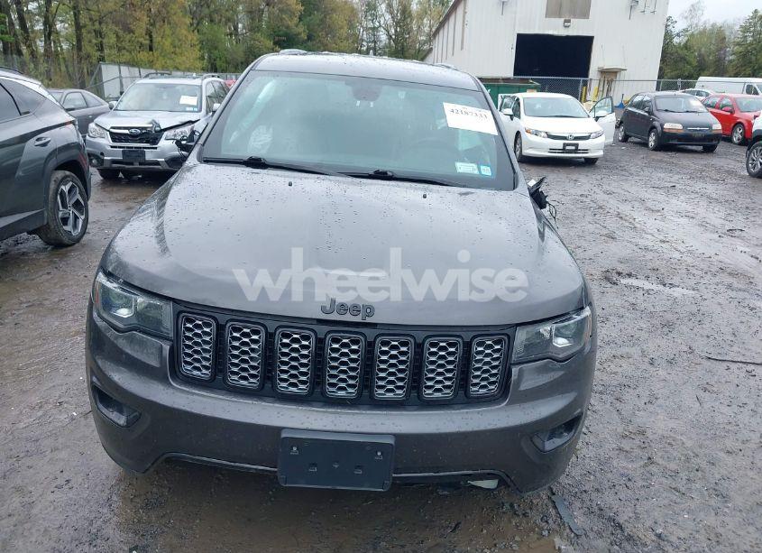 Photo 11 of 2021 Jeep Grand CHEROKEE LAREDO X 4X4 (VIN 1C4RJFAG1MC810633)