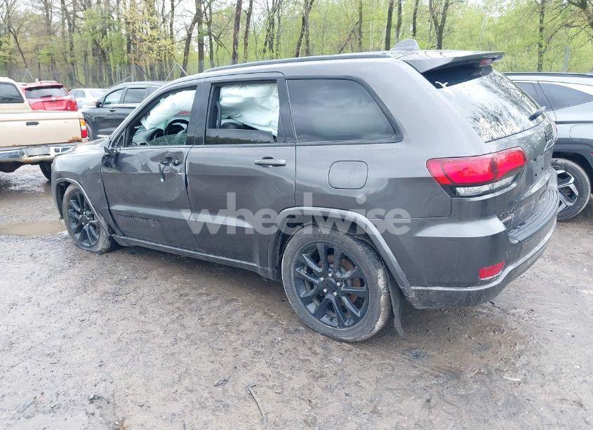 Photo 3 of 2021 Jeep Grand CHEROKEE LAREDO X 4X4 (VIN 1C4RJFAG1MC810633)