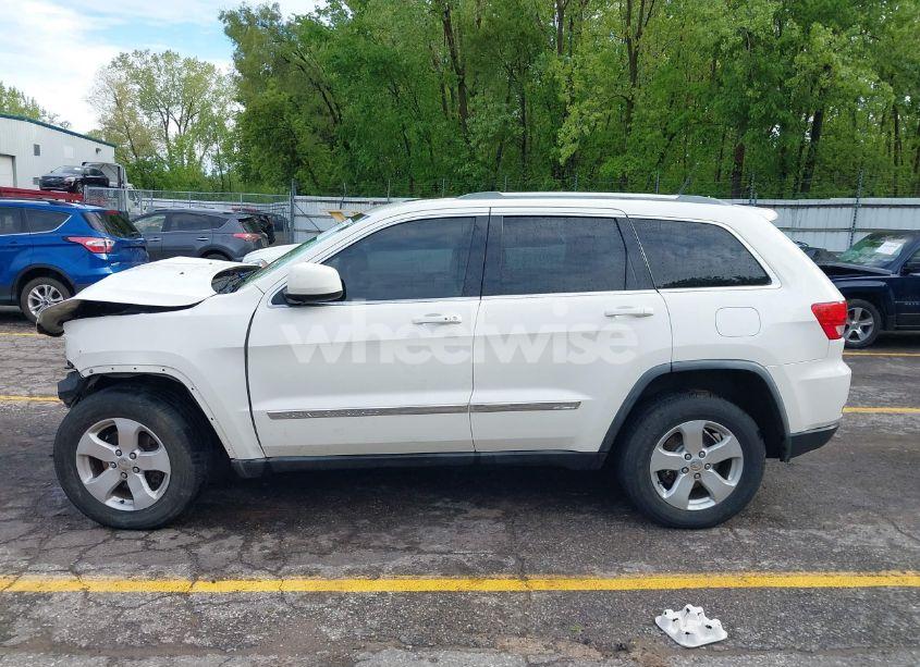 Photo 15 of 2012 Jeep Grand CHEROKEE LAREDO (VIN 1C4RJFAG2CC103605)