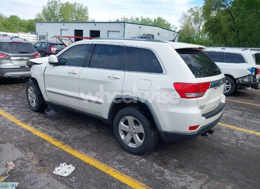 Photo 3 of 2012 Jeep Grand CHEROKEE LAREDO (VIN 1C4RJFAG2CC103605)