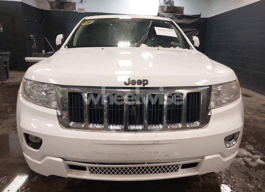 Photo 12 of 2012 Jeep Grand CHEROKEE LAREDO (VIN 1C4RJFAG2CC125040)