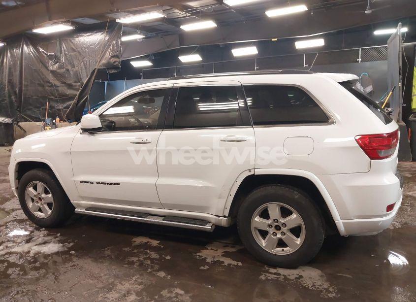 Photo 14 of 2012 Jeep Grand CHEROKEE LAREDO (VIN 1C4RJFAG2CC125040)