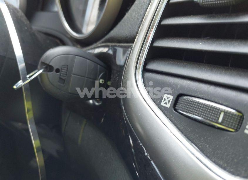 Photo 11 of 2012 Jeep Grand CHEROKEE LAREDO (VIN 1C4RJFAG2CC135762)