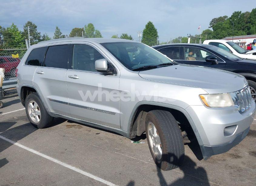 Photo 13 of 2012 Jeep Grand CHEROKEE LAREDO (VIN 1C4RJFAG2CC135762)