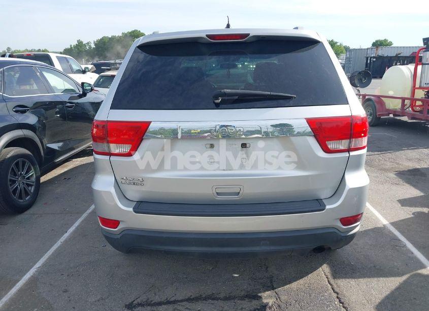 Photo 16 of 2012 Jeep Grand CHEROKEE LAREDO (VIN 1C4RJFAG2CC135762)