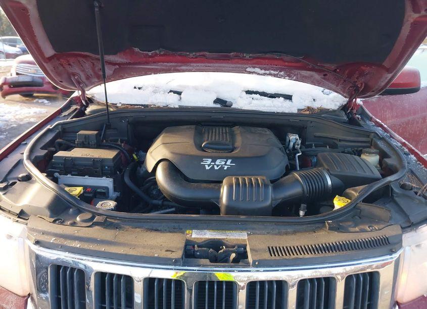 Photo 10 of 2012 Jeep Grand CHEROKEE LAREDO (VIN 1C4RJFAG2CC140248)