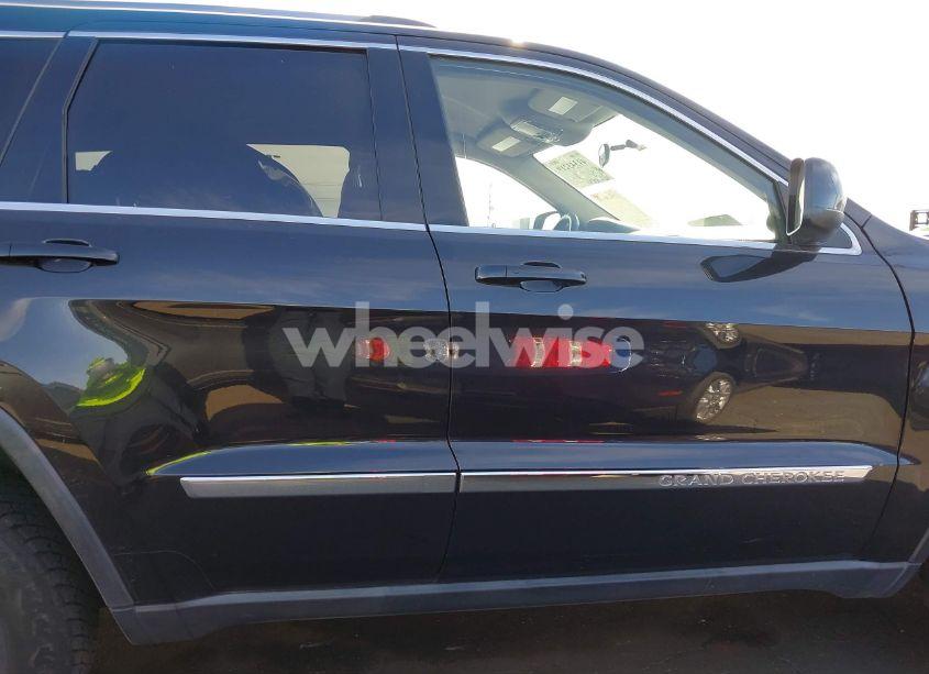 Photo 14 of 2012 Jeep Grand CHEROKEE LAREDO (VIN 1C4RJFAG2CC176277)