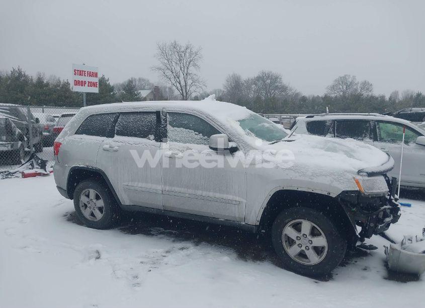 Photo 13 of 2012 Jeep Grand CHEROKEE LAREDO (VIN 1C4RJFAG2CC188882)