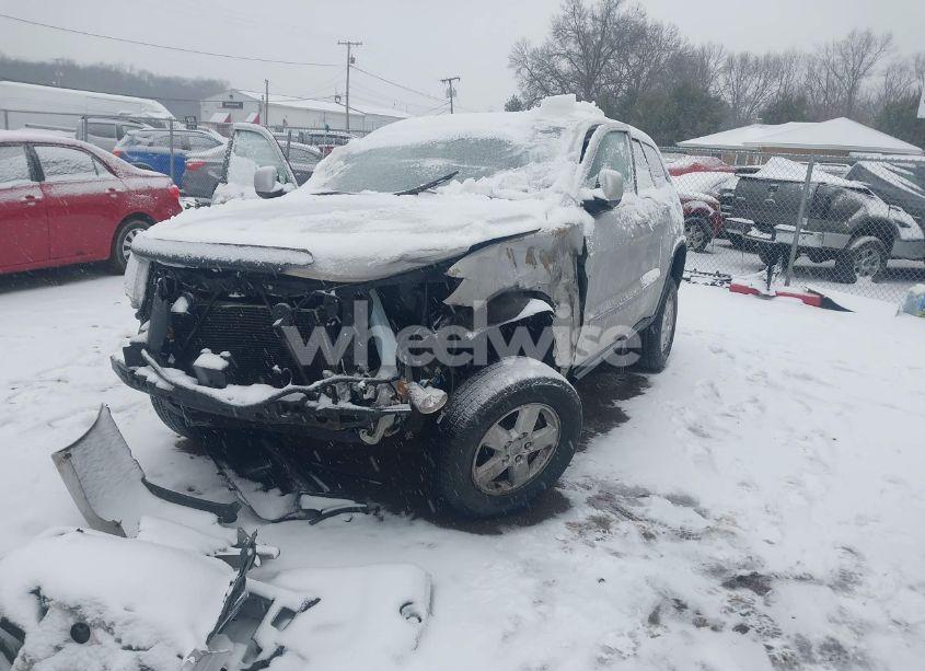 Photo 6 of 2012 Jeep Grand CHEROKEE LAREDO (VIN 1C4RJFAG2CC188882)