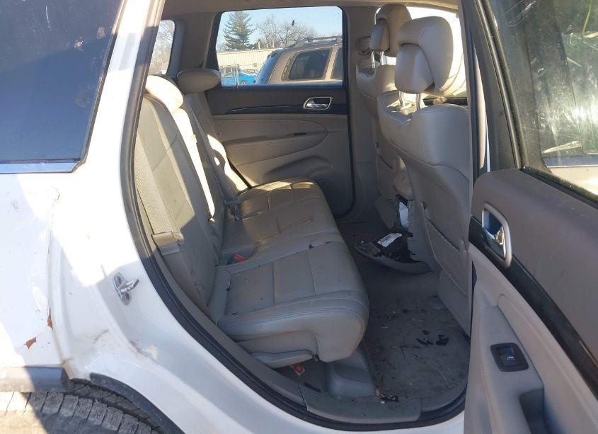 Photo 8 of 2012 Jeep Grand CHEROKEE LAREDO (VIN 1C4RJFAG2CC189885)