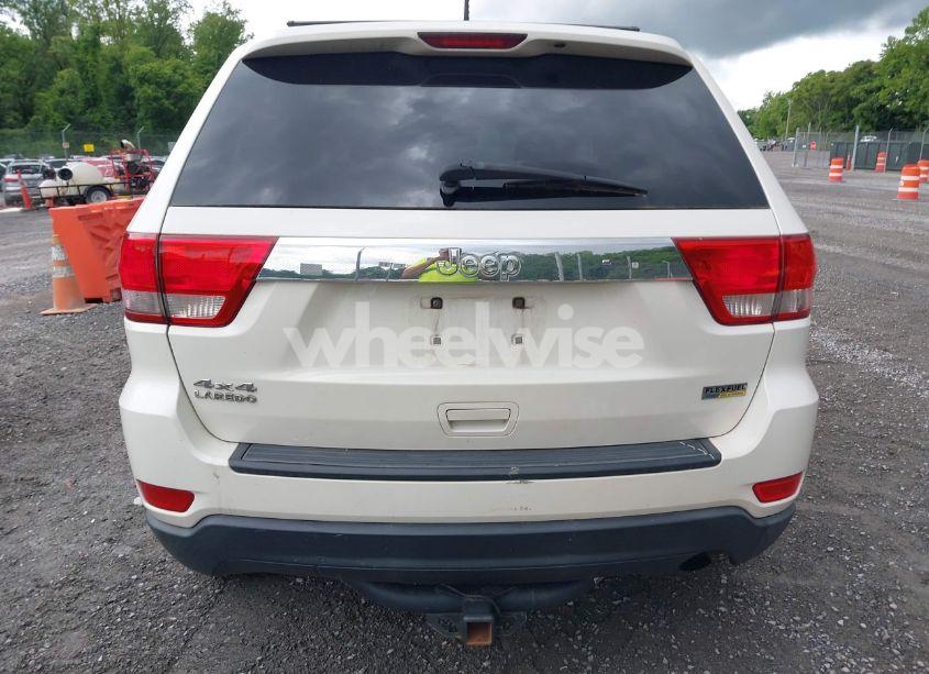 Photo 16 of 2012 Jeep Grand CHEROKEE LAREDO (VIN 1C4RJFAG2CC207883)