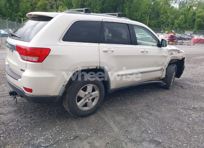 Photo 4 of 2012 Jeep Grand CHEROKEE LAREDO (VIN 1C4RJFAG2CC207883)